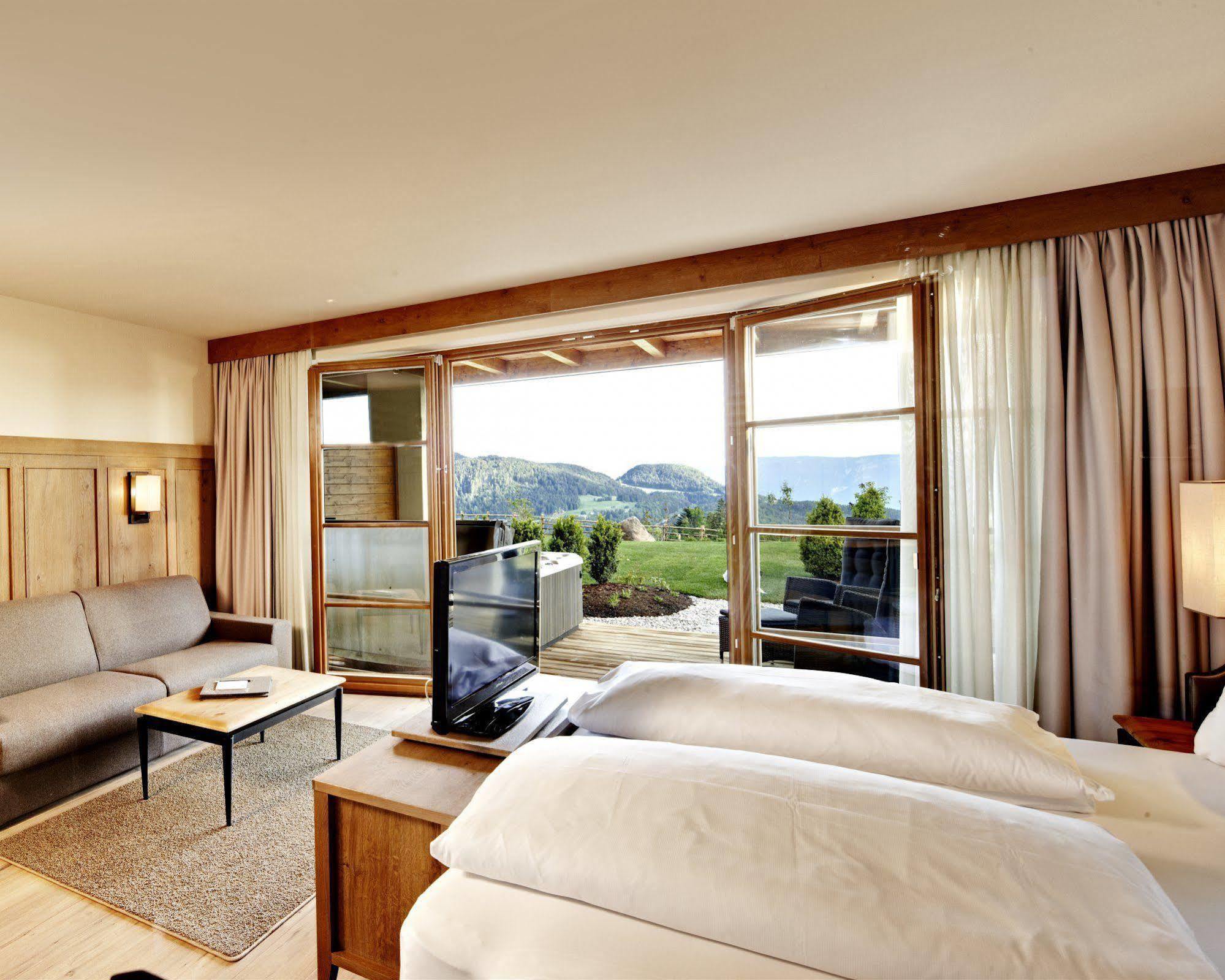 Hotel Chalet Mirabell Hafling Exterior foto